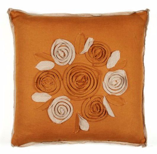 Picture of CHURCHILL LINEN - ROSES PILLOW - BRONZE/FLAX- 22" X 22"