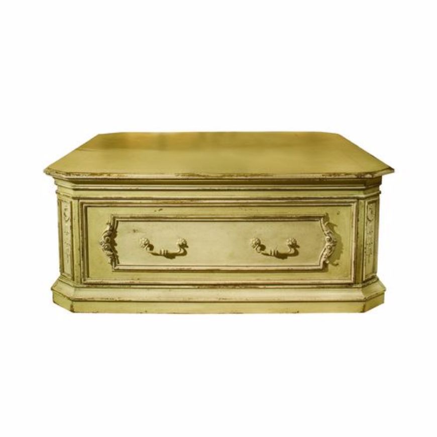 Picture of PEMBROKE COCKTAIL TABLE