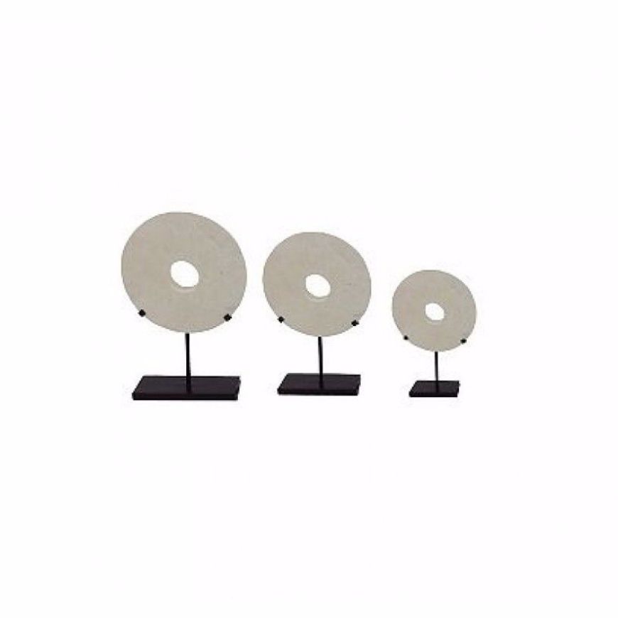 Picture of SMALL STONE DISCS ON BRONZE STAND