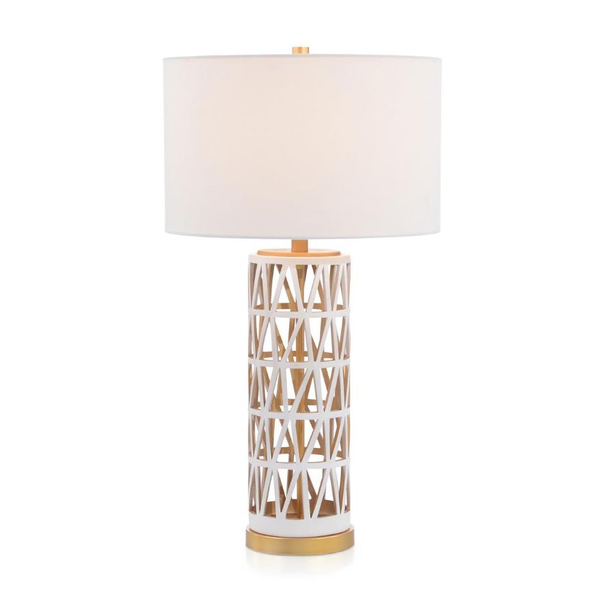 Picture of LATTICE CARVED TABLE LAMP