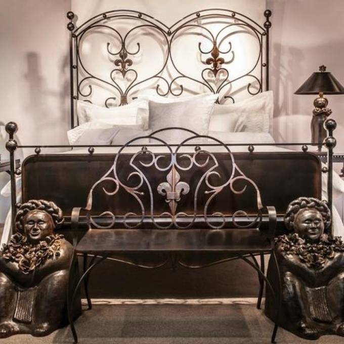 Picture of FLEUR D'LIS BED