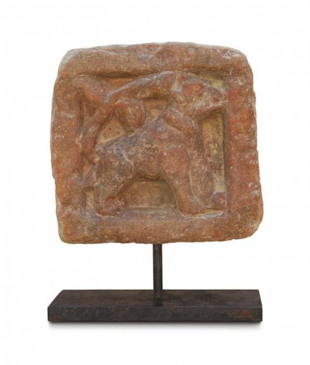 Picture of DOG TILE ON STAND