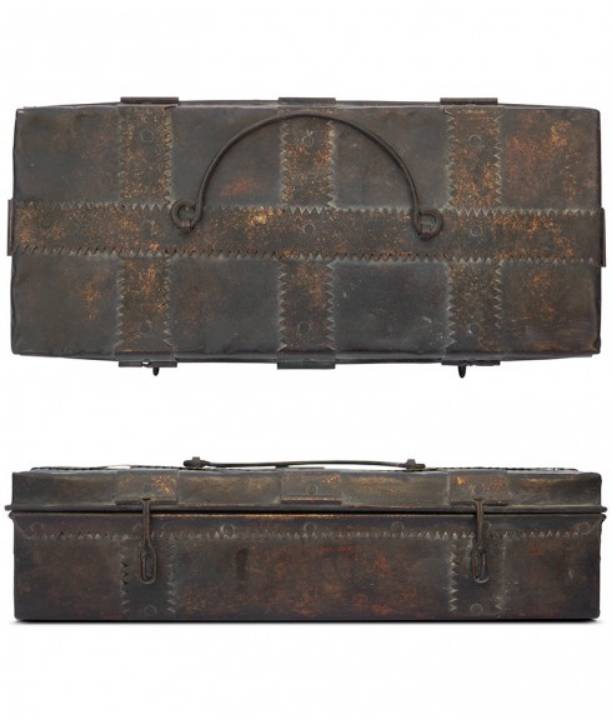 Picture of TRAVELER'S BOX