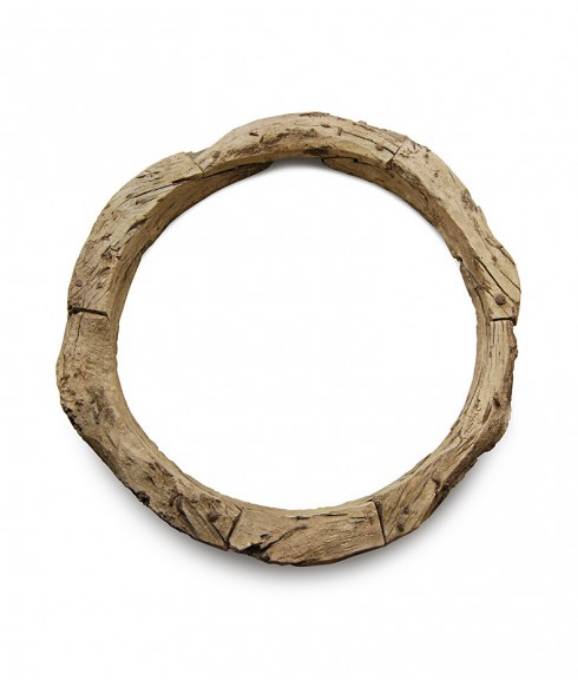 Picture of RUSTIC WELL HEAD