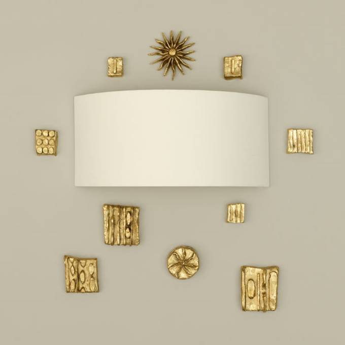 Picture of WYVERN WALL LIGHT, BRASS, 2 LIGHTS WITH SET OF 10 PIECES
