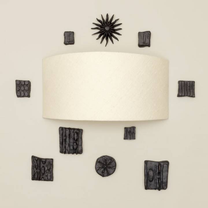 Picture of WYVERN WALL LIGHT, BRONZE, 2 LIGHTS WITH SET OF 10 PIECES