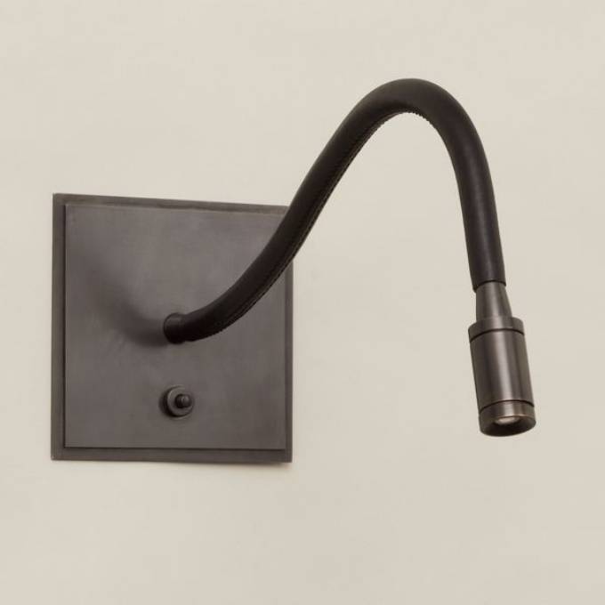 Picture of MEDWAY READING LIGHT, BLACK LEATHER, FLAT BACKPLATE, BRONZE
