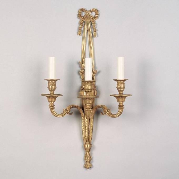 Picture of CLASSICAL RIBBON WALL LIGHT, GILT, 3 ARM