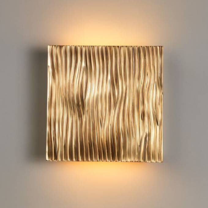 Picture of HOWGATE WALL LIGHT, BRASS