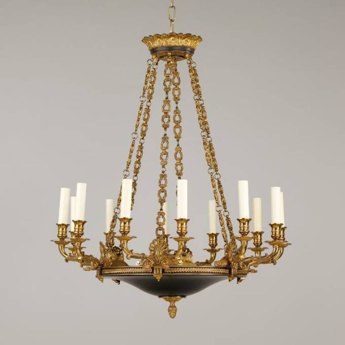 Picture of SERRANT EMPIRE CHANDELIER, LARGE, GILT BRASS, BLACK, 12 LIGH