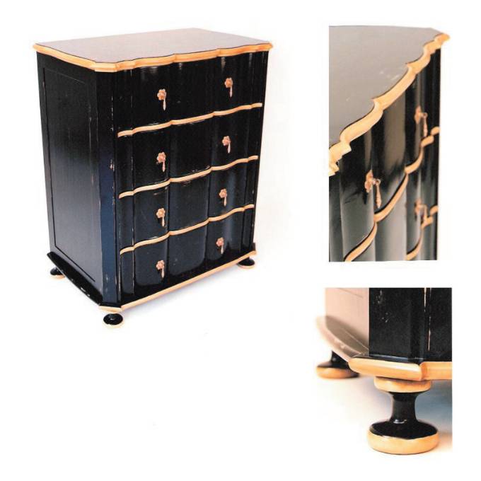 Picture of LEXINGTON CHEST OF DRAWERS