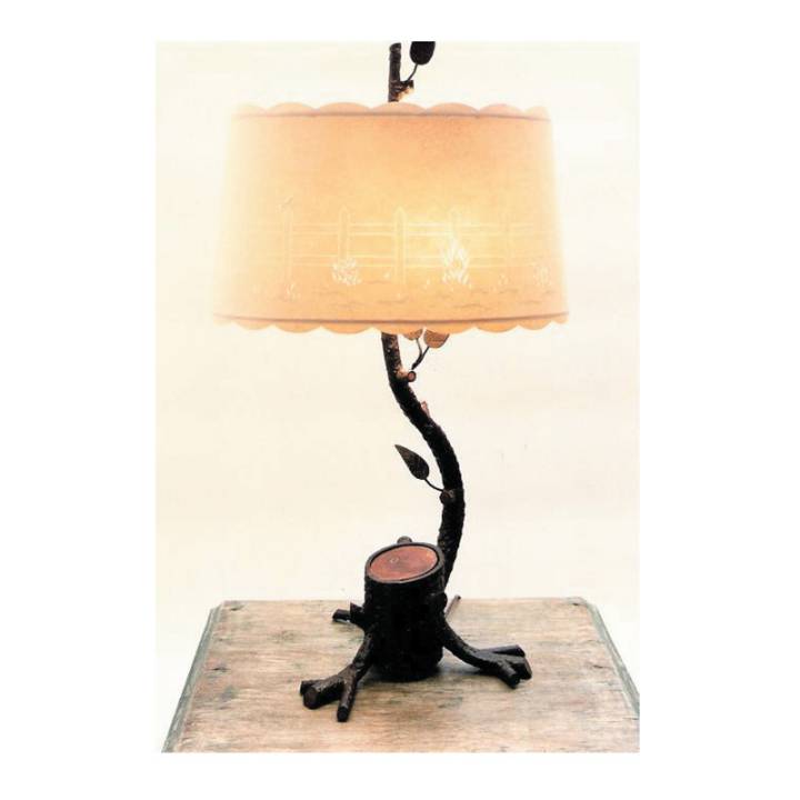 Picture of IRON TREE TABLE LAMP