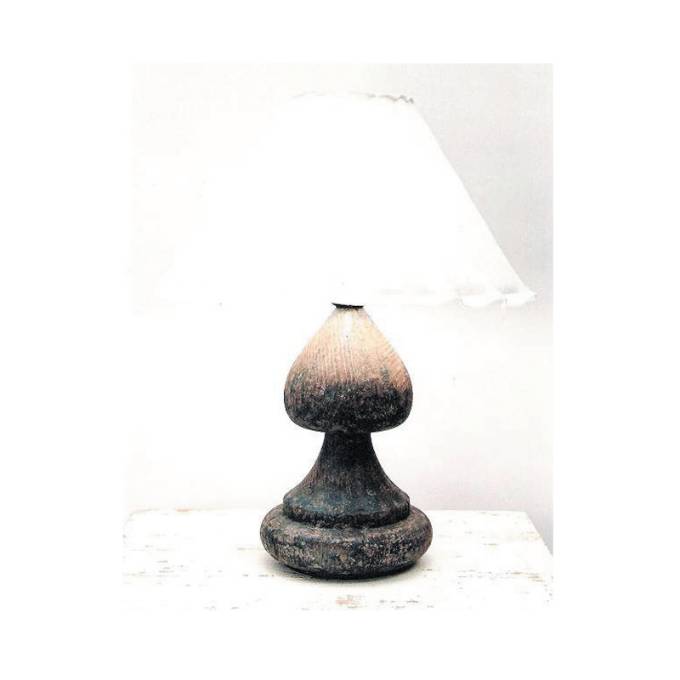 Picture of LACHERY LAMP