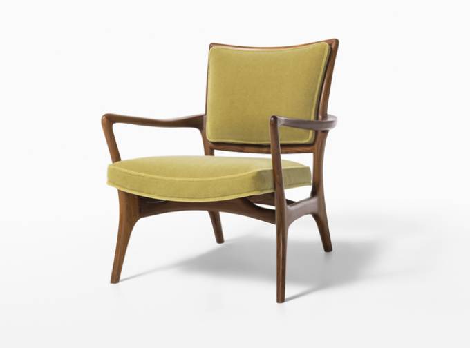 Picture of Sculpted Pull Up Chair