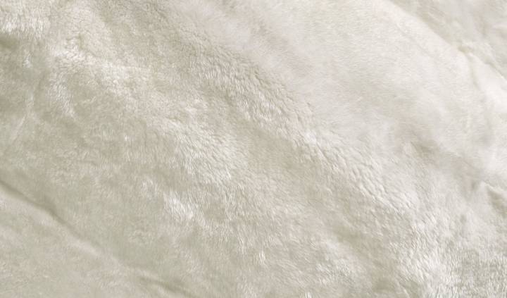 This image is for illustrative purposes only. The colors shown are accurate within the constraints of lighting, photography and the color accuracy of your screen.