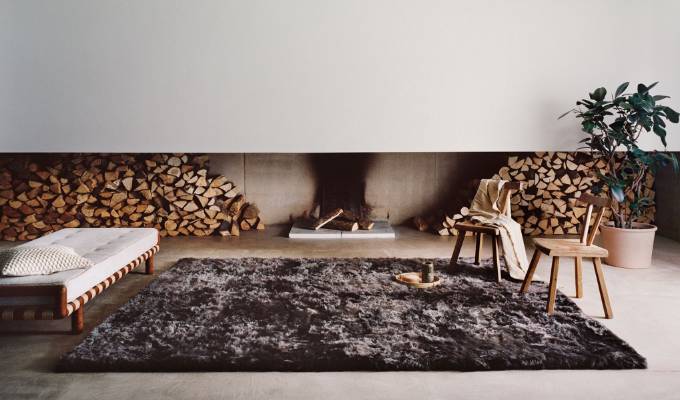 This image is for illustrative purposes only. The colors shown are accurate within the constraints of lighting, photography and the color accuracy of your screen.