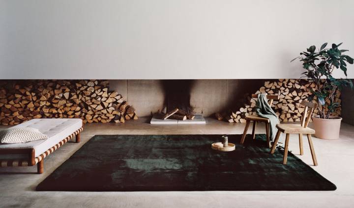 This image is for illustrative purposes only. The colors shown are accurate within the constraints of lighting, photography and the color accuracy of your screen.