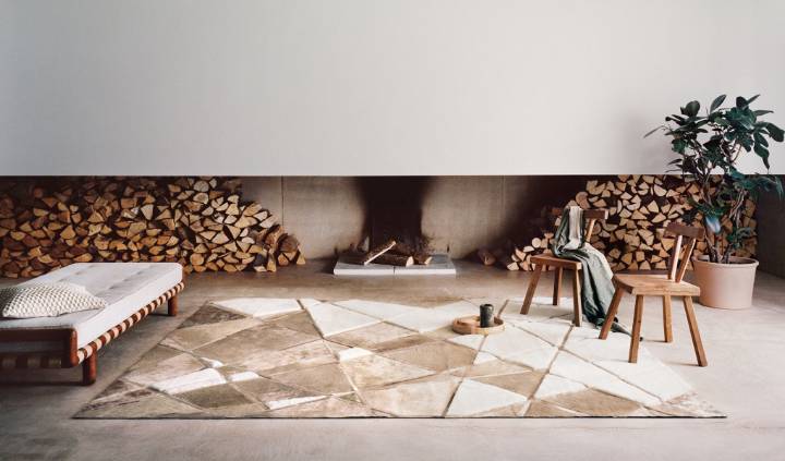 This image is for illustrative purposes only. The colors shown are accurate within the constraints of lighting, photography and the color accuracy of your screen.