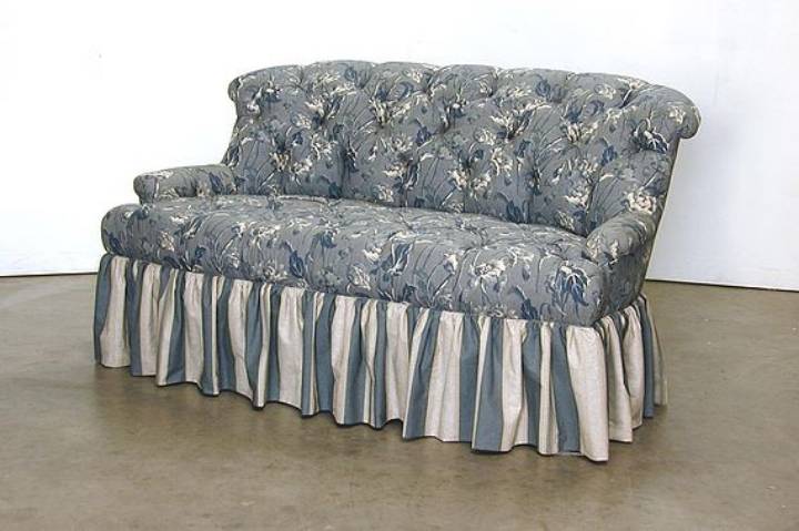 Picture of LYDIA SOFA