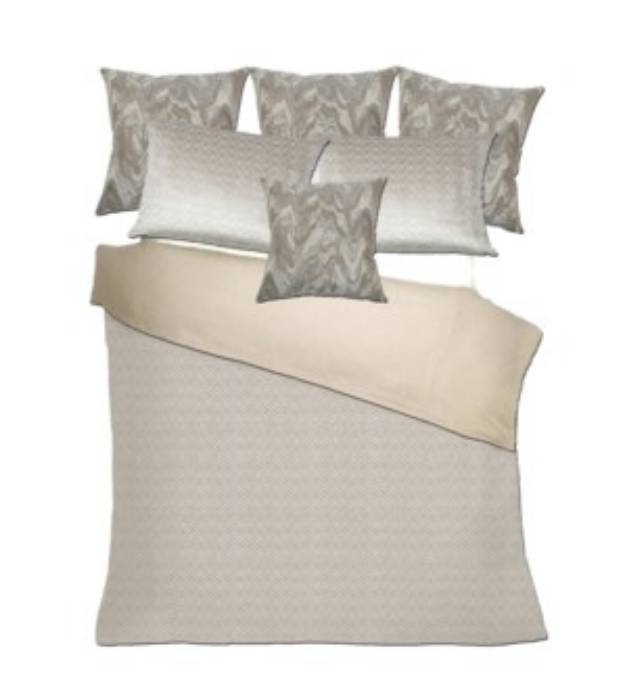 Picture of Caslav - Feather / Butler - Platinum Bedset - King