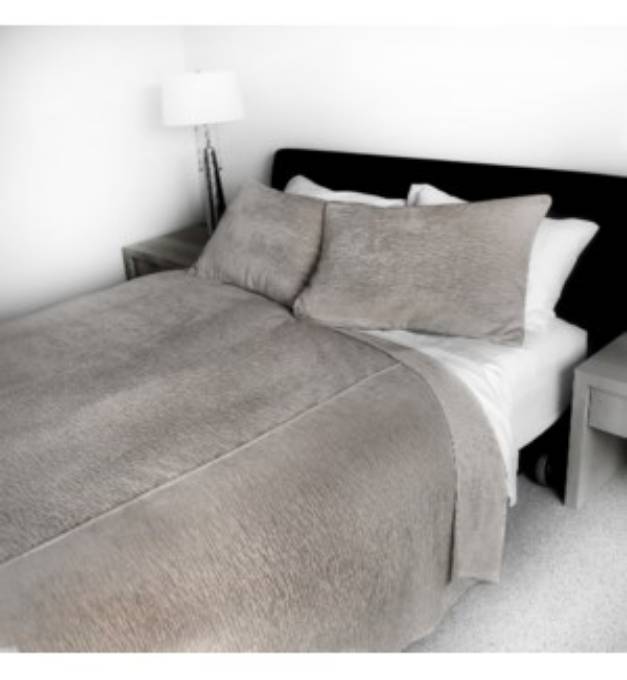 Picture of Canterbury - Elephant -  Coverlets