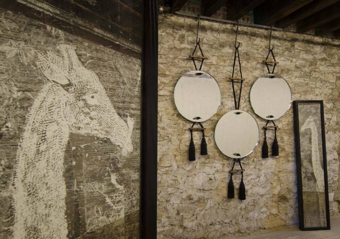 Picture of GIRAFFES EGLOMISE