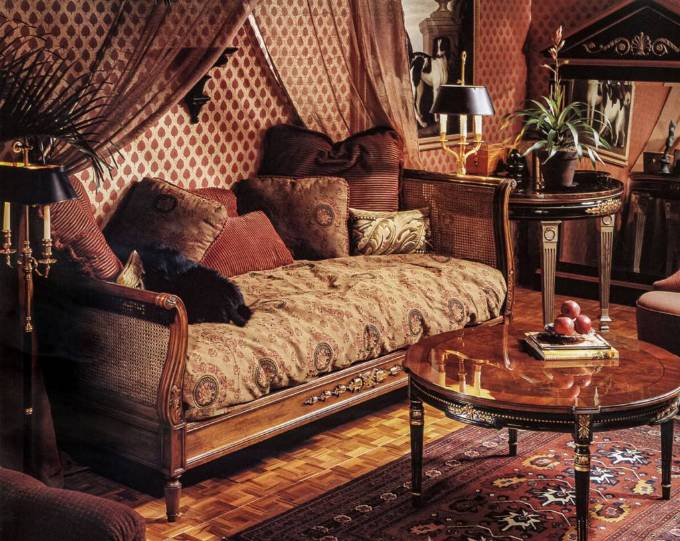Picture of LOUIS XVI DAYBED