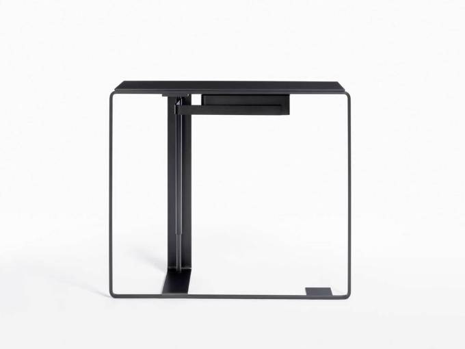 Picture of CONSOLE ONE