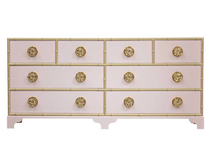 Picture of DOUBLE PINWHEEL CHEST