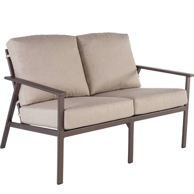 Picture of URBAN-SCALE LOVE SEAT
