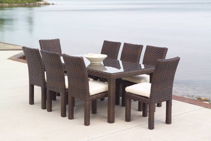 Picture of CONTEMPO 72" RECTANGULAR UMBRELLA DINING TABLE