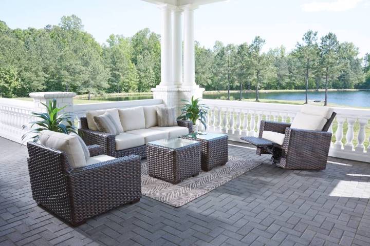 Picture of CONTEMPO 22" SQUARE CUBE TABLE