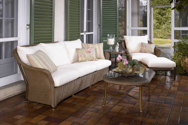 Picture of WEEKEND RETREAT SOFA