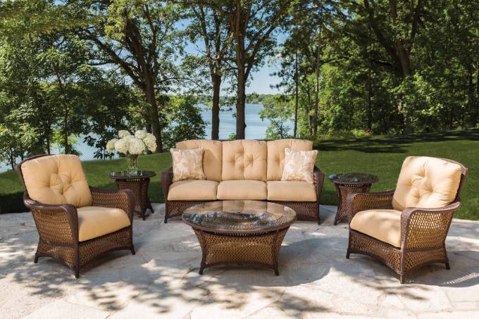 Picture of GRAND TRAVERSE LOUNGE CHAIR