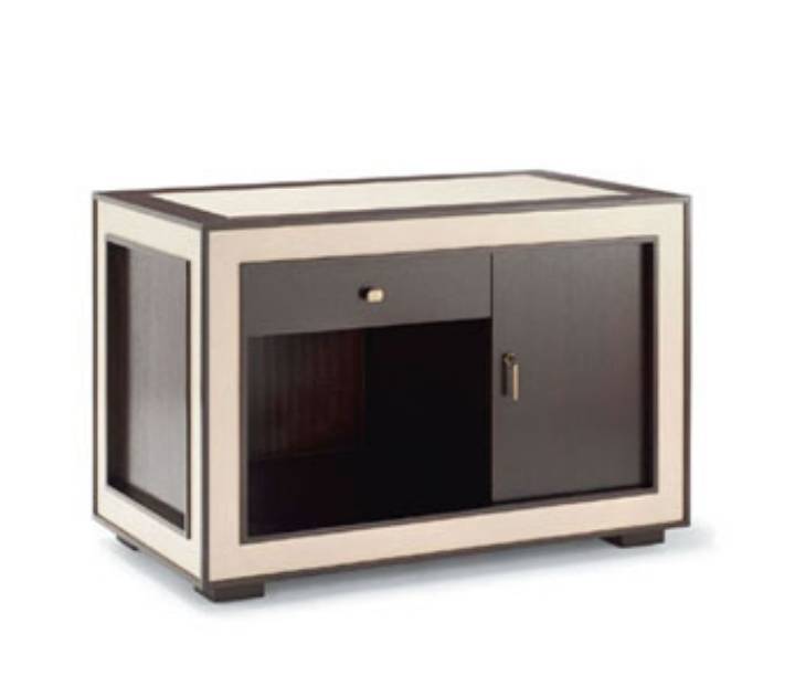 Picture of MARQUIS NIGHT TABLE VERSION A