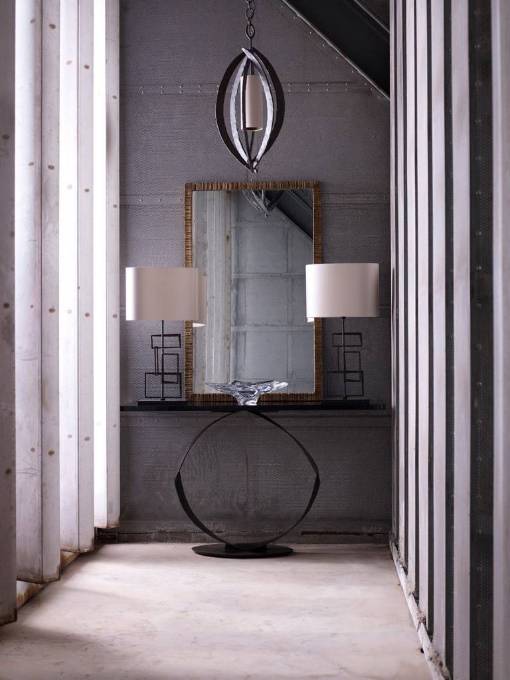 Picture of O CONSOLE TABLE