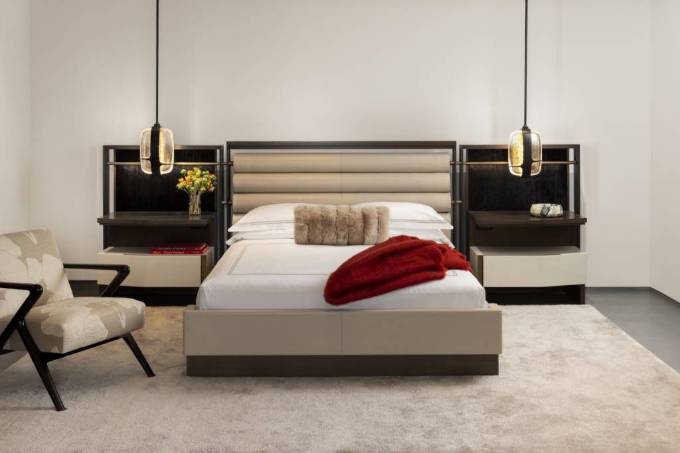 Picture of IRIS PENDANT