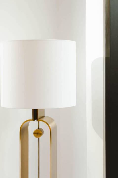 Picture of AVA FLOOR LAMP