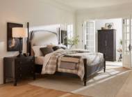 Picture of AMERICANA QUEEN UPHOLSTERED POSTER BED         