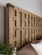 Picture of VINEYARD ROW KING PANEL BED         