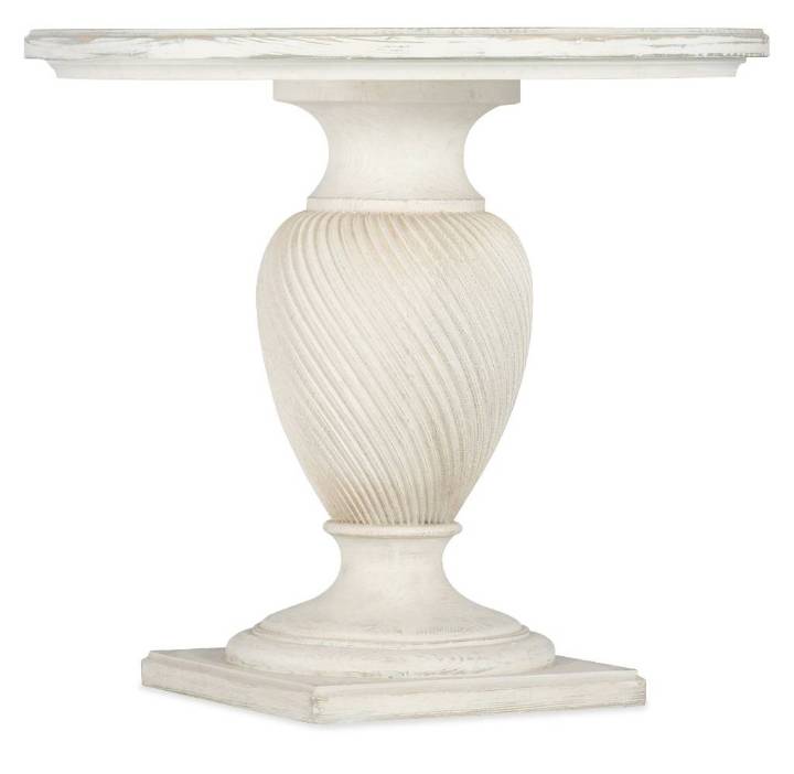 Picture of  TRADITIONS ROUND END TABLE         