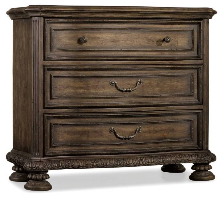 Picture of RHAPSODY BACHELORS CHEST           