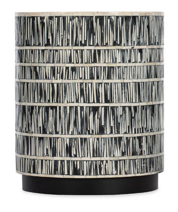 Picture of  MELANGE CALLUM ROUND ACCENT TABLE        