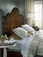 Picture of LEESBURG QUEEN POSTER BED          