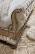 Picture of CASTELLA CALIFORNIA KING TUFTED BED         