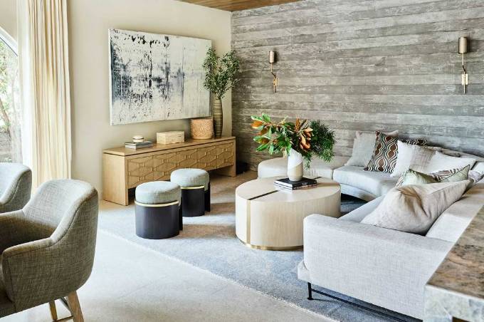 Picture of LINEA STOOL