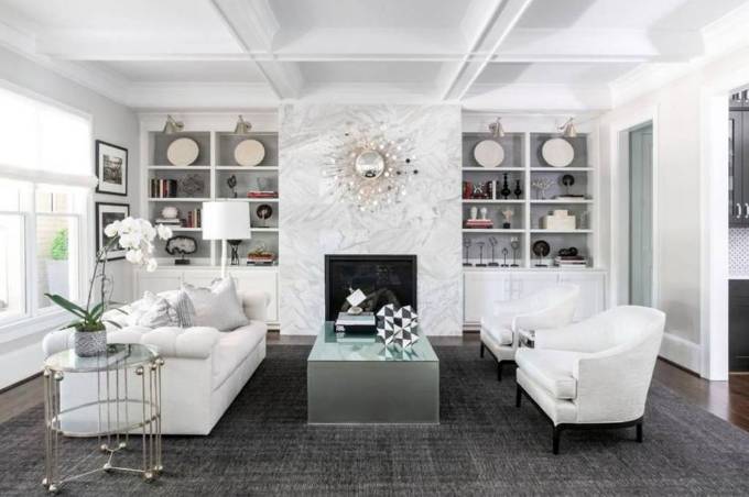 Picture of MIRRORED COCKTAIL TABLE