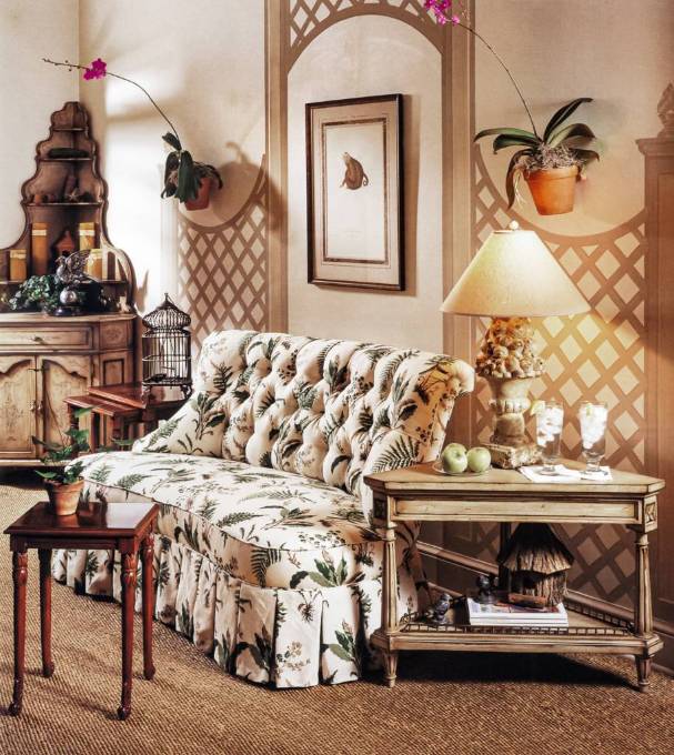 Picture of GREENBRIAR FULLY UPHOLSTERED LOVESEAT
