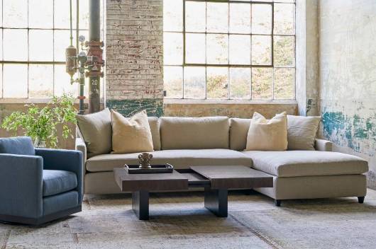 Picture of LOUIS 2PC SECTIONAL