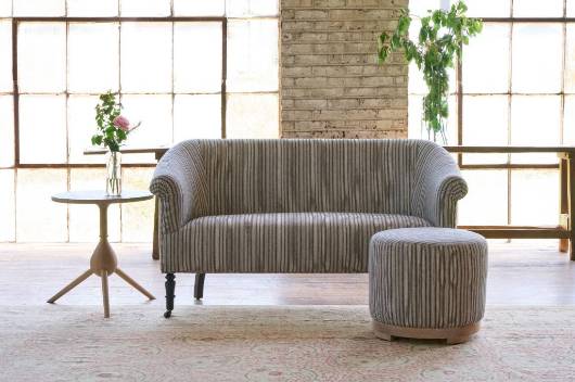 Picture of JANE LOVESEAT
